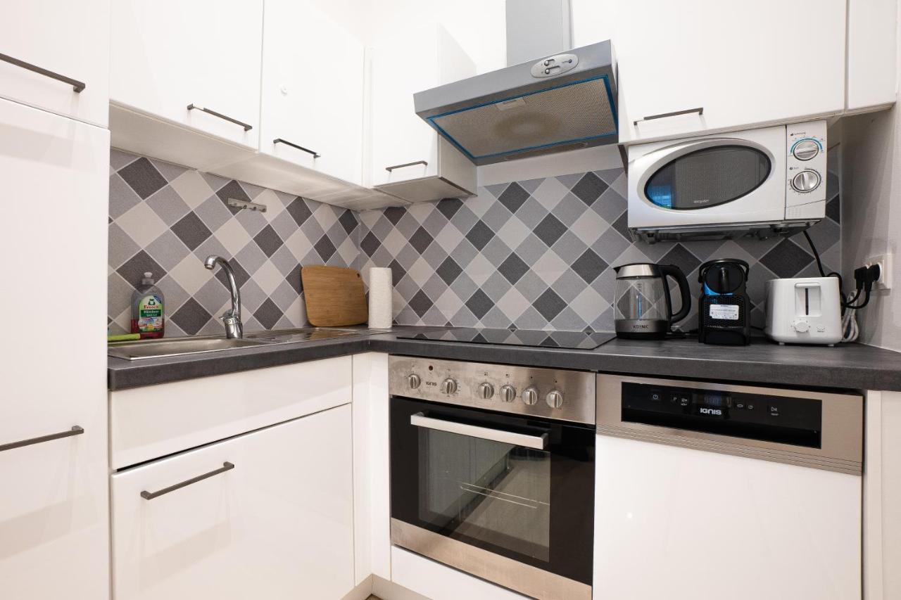 Apartment In The Central Area. 5 Minute'S Walk To The Danube. Vienna Exterior photo
