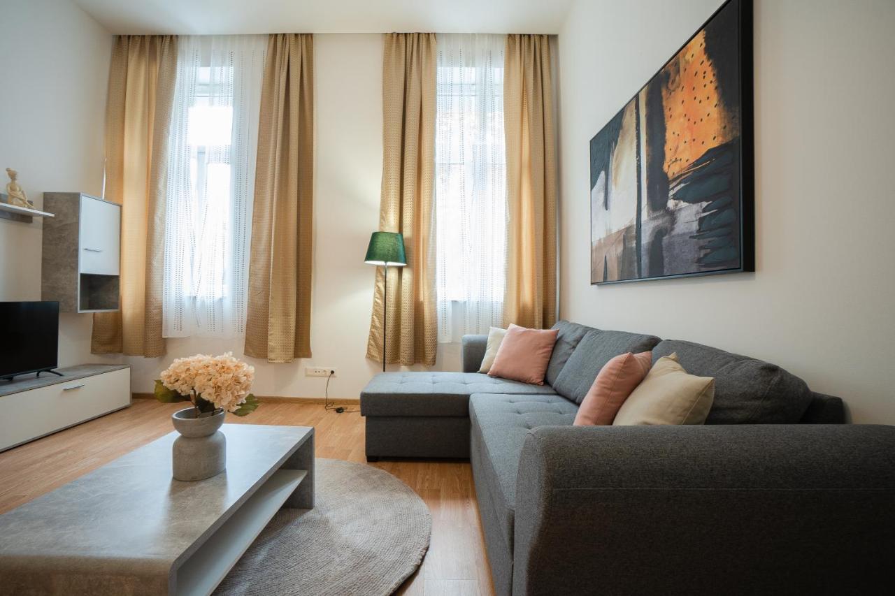 Apartment In The Central Area. 5 Minute'S Walk To The Danube. Vienna Exterior photo